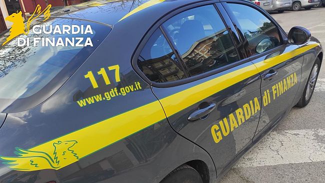 Acquisiti documenti nella sede del Libero consorzio comunale di Caltanissetta