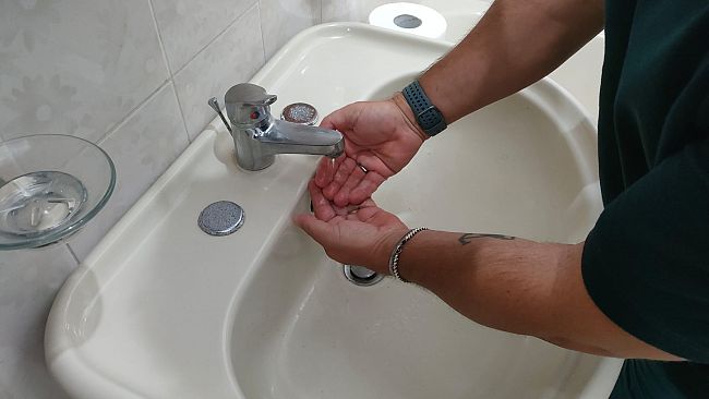 Crisi idrica, ecco come possiamo diminuire lo spreco quotidiano d'acqua 