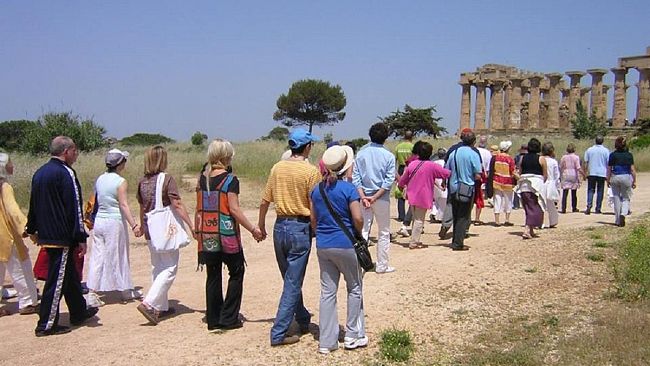 Il centro studi Egeria invita la cittadinanza a ripulire Marinella di Selinunte