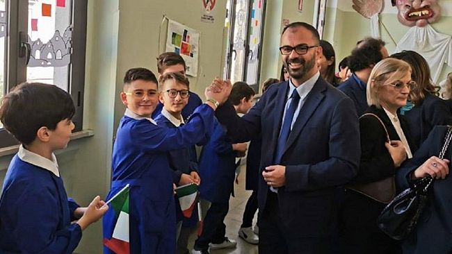 Le dimissioni del ministro Fioramonti: A volte bisogna fare un passo indietro per farne due in avanti