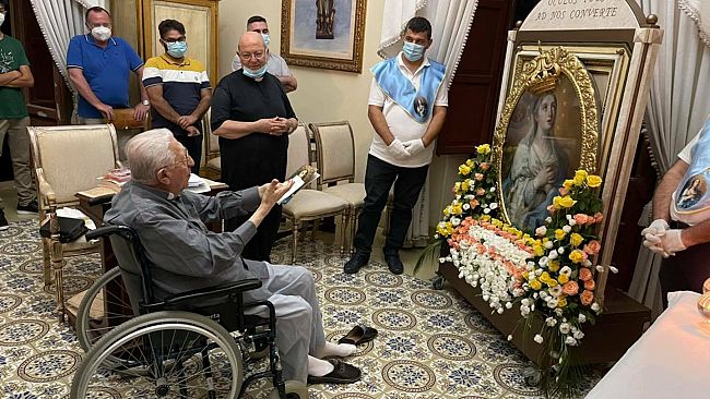 La Madonna del Paradiso ha fatto visita a Mons. Catarinicchia