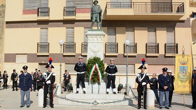 celebrata-la-giornata-dell-unita-nazionale-delle-forze-armate-e-del-combattente