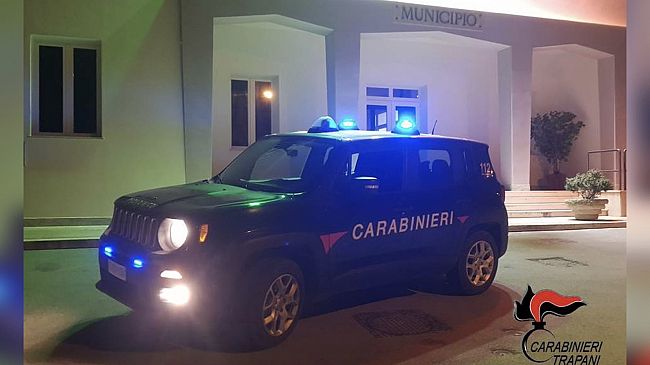Buseto Palizzolo. Rapine a danno di minori. Arrestati 4 presunti autori