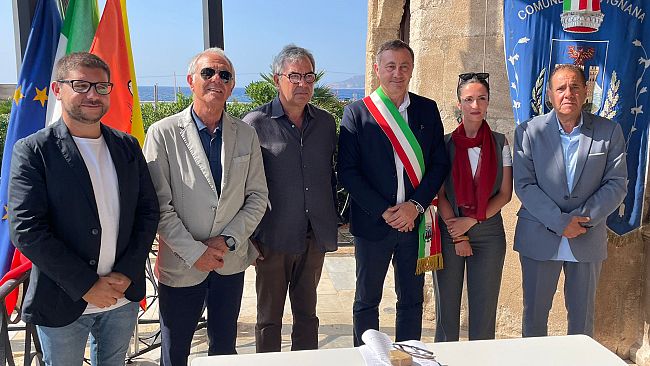 Isole Egadi, il sindaco Giuseppe Pagoto presenta la squadra di Governo