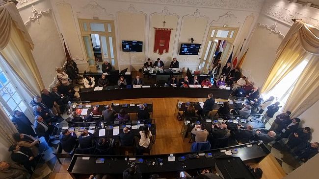 Trapani, tutti i dilemmi della maggioranza