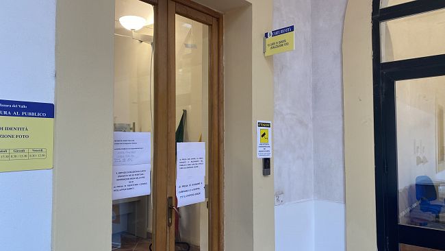 Mazara, da domani aperture straordinarie dell’Ufficio Carte d’Identità e Legalizzazioni Fotografie 