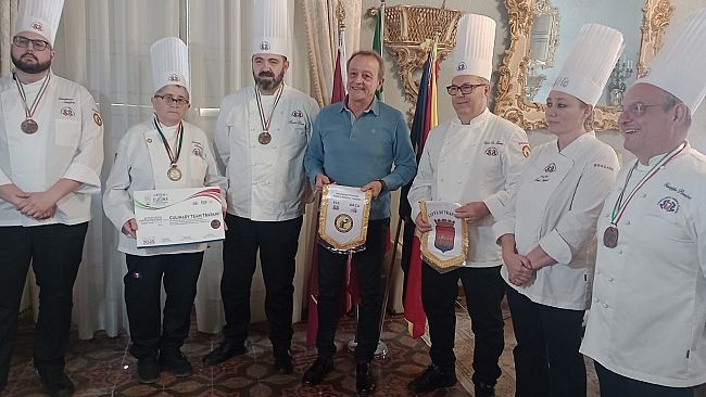 ​Trapani: chef premiati dal sindaco per l'eccellenza culinaria a Sanremo e Rimini