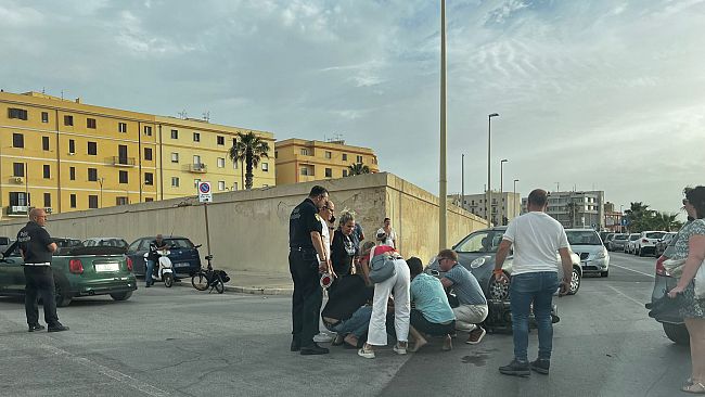 Trapani, incidente sul lungomare Dante Alighieri 
