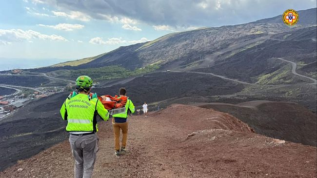 ​Muore turista canadese sull’Etna per malore improvviso