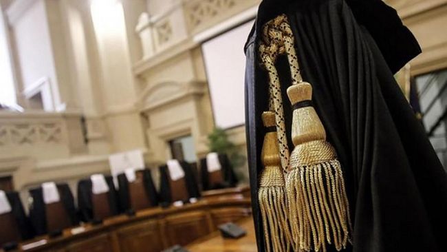 Comune di Trapani, ex dirigente fa causa e sarà risarcito con 15 mila euro