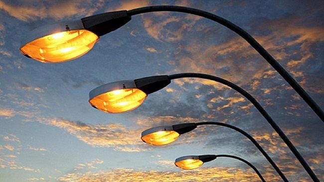 Alcamo, illuminazione pubblica: attivo numero per segnalare guasti e criticità