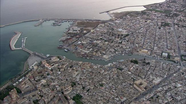 Adesso servono risposte alle diverse questioni (non solo locali), non passerelle verso le Regionali 2027