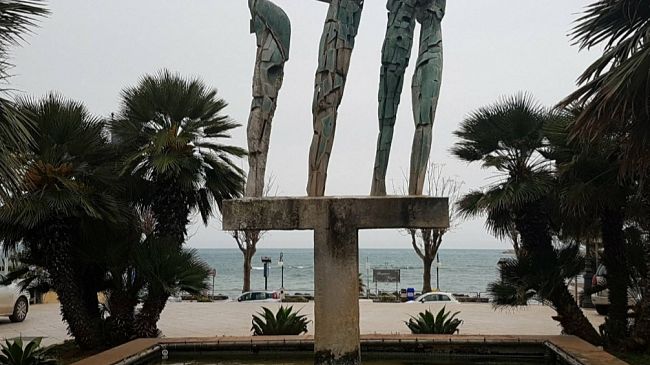 Mazara, la Giunta approva progetto di restauro statua-fontana di Consagra in piazza Mokarta