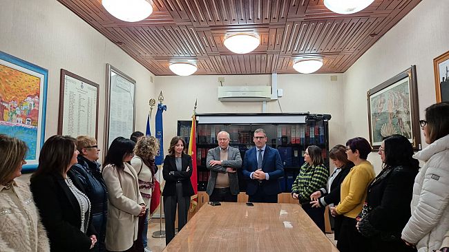 Castellammare, 56 lavoratori ASU firmano contratto di lavoro a tempo indeterminato