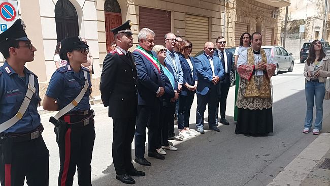 Deposta corona d'alloro per i 78 anni della Repubblica 