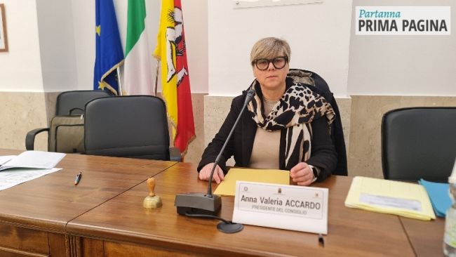 La presidente Accardo convoca il consiglio di agosto sulle interrogazioni