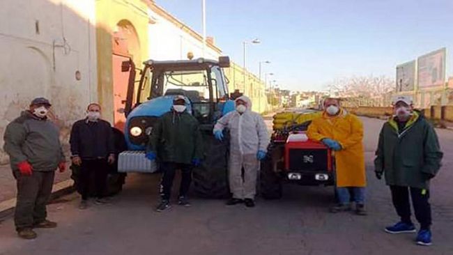 Mazara, questa sera sanificazione con trattori