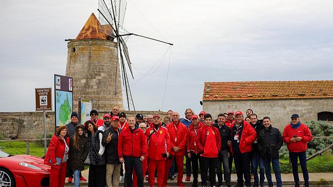 Trapani, grande successo per il ritrovo delle Scuderie Ferrari Club di tutta la Sicilia