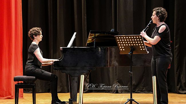 Il Duo Piras-Conte incanta Marsala con Morricone e Mangani