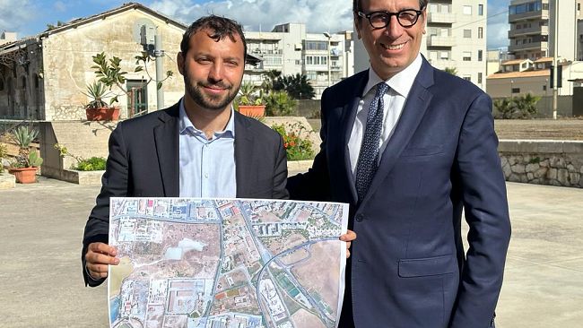 Sottopasso, Miceli consegna ad Aricò i progetti della Trapani del futuro
