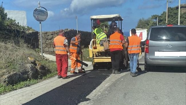 Pantelleria, iniziati i lavori di ripristino degli scavi per la fibra ottica