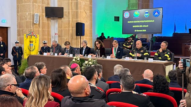 Mazara, cerimonia di consegna di un bene confiscato alla mafia: diventerà nuova caserma dei vigili del fuoco