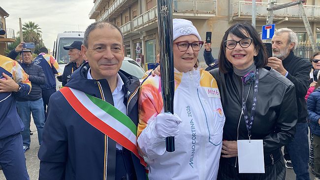 Mazara, grande entusiasmo per il passaggio della Fiamma Olimpica