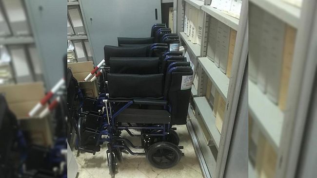 Mazara, sedie a rotelle in dotazione al Cimitero comunale