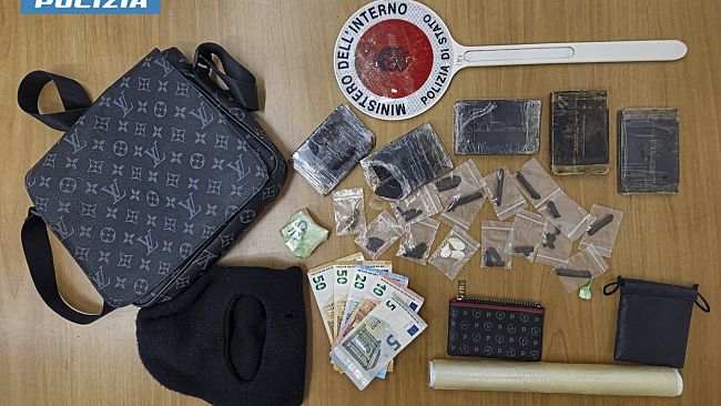 Arrestati ad Alcamo due pregiudicati stranieri in possesso di un ingente quantitativo di droga 
