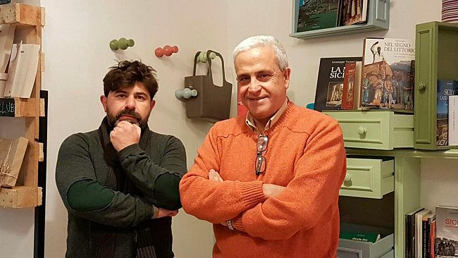 video-intervista-allo-scrittore-e-giornalista-roberto-alajmo-presso-la-libreria-lettera22