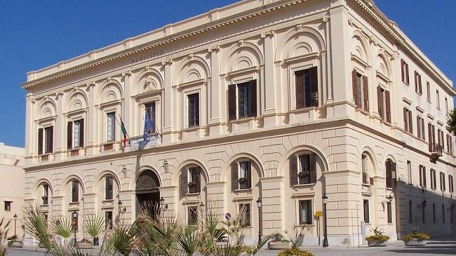 Aumento casi Covid in provincia, i sindaci della provincia potenziano controlli