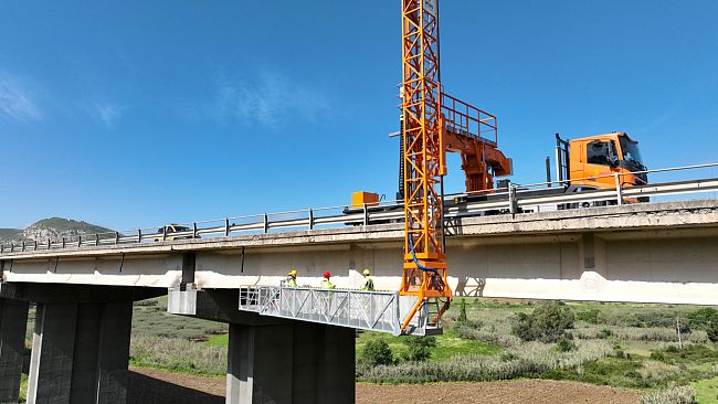Viabilità Lungo l’autostrada A29 dir “Alcamo-Trapani” installati sensori sul viadotto Caldo a Calatafimi