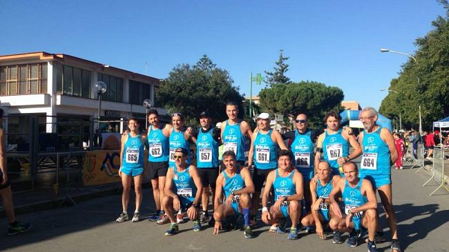 Quattordici atleti della pol. Marsala doc alla “mezza” di Gela. Michele D’Errico 1° nella sm60 alla “100 km dei due mari”