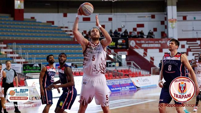 Pallacanestro Trapani dal cuore grandissimo, Piacenza crolla 86-82