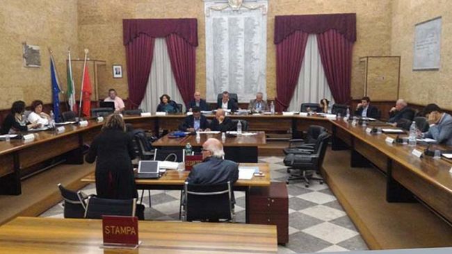 Marsala. Consiglio comunale boccia delibera riguardante incarichi di studio, ricerca e di consulenza