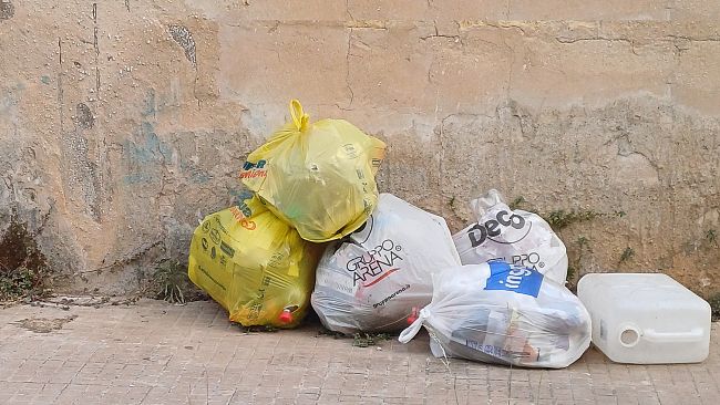 ​Erice. Abbandono di rifiuti: 8 denunce e 24 sanzioni in due mesi