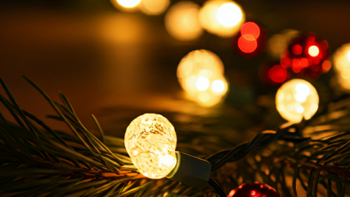“Natale sì, ma a dicembre”. È la proposta di Don Francesco Fiorino per ridurre gli sprechi energetici
