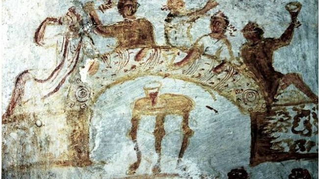 al-museo-lilibeo-marsala-la-tavola-degli-antichi-un-viaggio-tra-archeologia-convivialita-e-sapori-del-territorio
