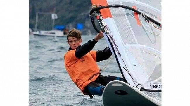 Windsurf Canottieri Marsala: Roman Sorrentino terzo Under 17 al Campionato Italiano Techno 293