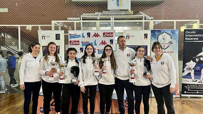 La scherma mazarese ha 4 nuovi campioni regionali e 2 atleti al Trofeo CONI 