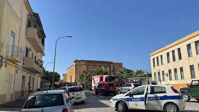 Rischio crollo in via Ruggero Settimo, evacuate tre famiglie 
