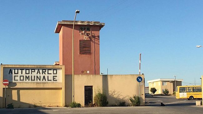 Furto di carburante all'Autoparco comunale di Marsala. Colto in flagranza di reato l'autore