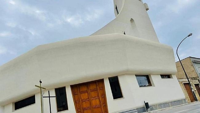 Riaperta al culto la parrocchia Madonna di Fatima dopo i lavori di restauro
