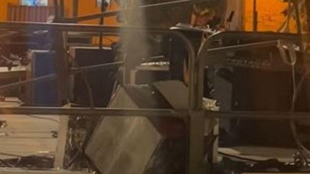 (VIDEO) Vento forte tra Marsala, Petrosino e Mazara: paura, danni, sabbia e mastelli sollevati a mezz'aria