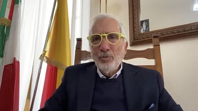 Uffici comunali e attività commerciali chiuse domani per la ricorrenza del Santo Patroono