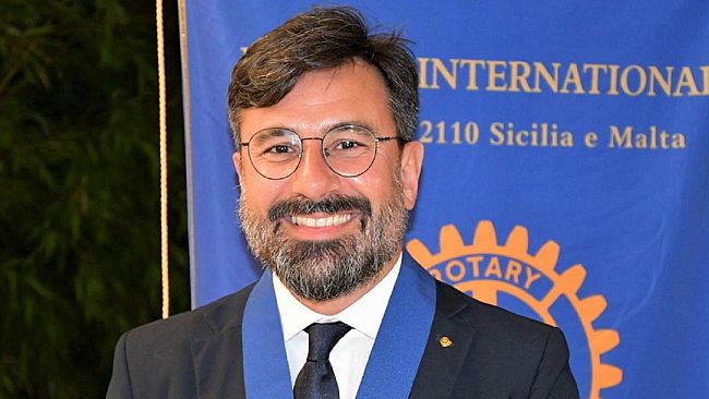 Passaggio della Campana del Rotary Club Partanna. Tommaso Masanelli è il nuovo presidente