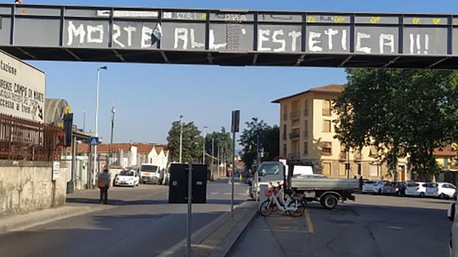 Ultime della sera: “Bellezza ed estetica”