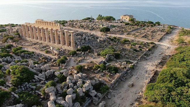 Selinunte rinasce dalle pietre e dal sole con spettacoli all'alba