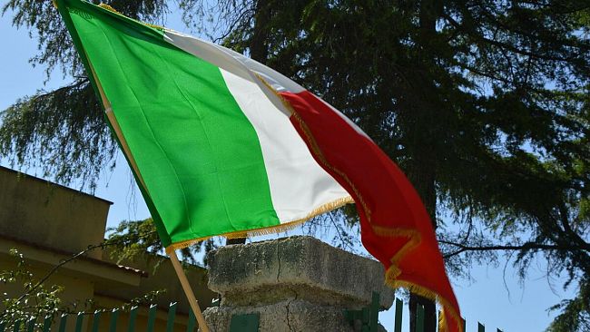 Migliaia di castelvetranesi dicono basta alla mafiosità, sarà un fuoco di paglia o l’inizio di una rivoluzione silenziosa?