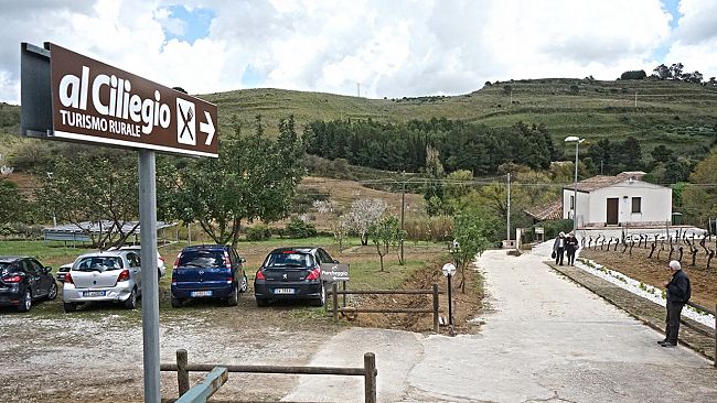 “En Plein Air”, estemporanea di pittura nel bene confiscato a Salemi